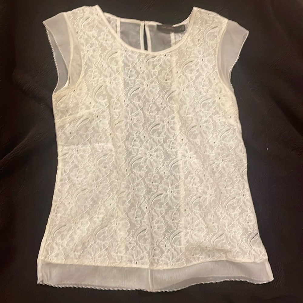 Small, The Limited, off white cap sleeved top